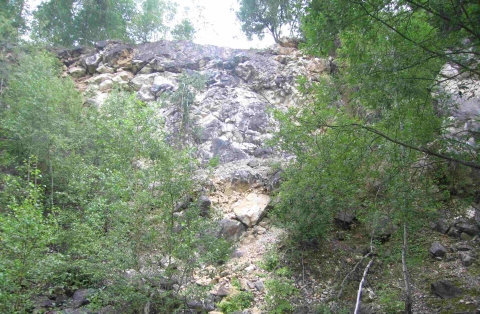 L046 B3102501 Jesenný-Skalka
